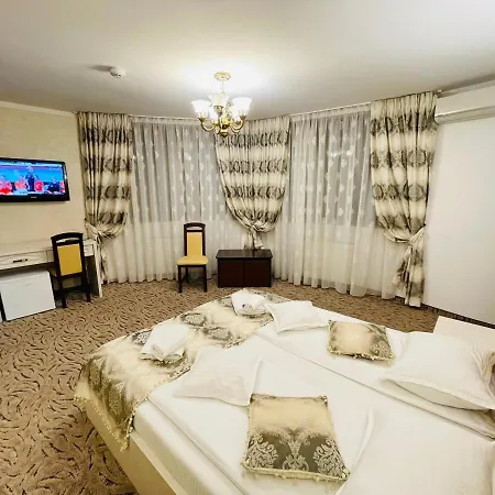 Penzion Pensiunea Ianis 3*